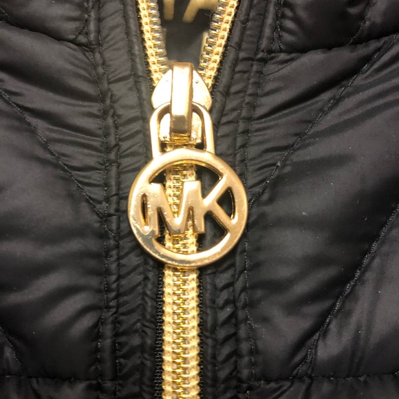 Michael Kors Puffer Jacket - Picture 2 of 10